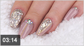 Art des ongles : "Triangle d'or