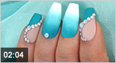 Trendstyle: Nailart "Ombre Mint"