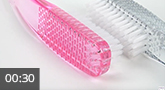 Jolifin Dust Brush curved - pink & clear